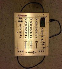 Vestax PCV-275 DJ Mixer