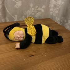 Vintage Collectors Anne Geddes  Baby Bees 8” Beanie  Plush 1998.
