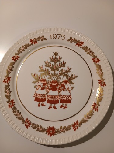 Spode collector plate - spode,