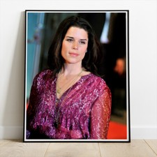 Neve Campbell : Photo / Poster