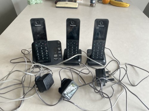 Panasonic tgh220e triple - panasonic, kx-tgh220e