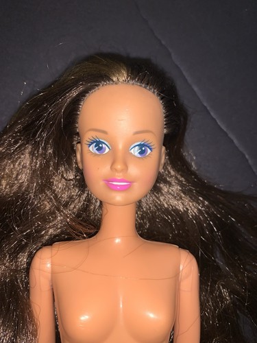 1994 hasbro sindy doll - hasbro,