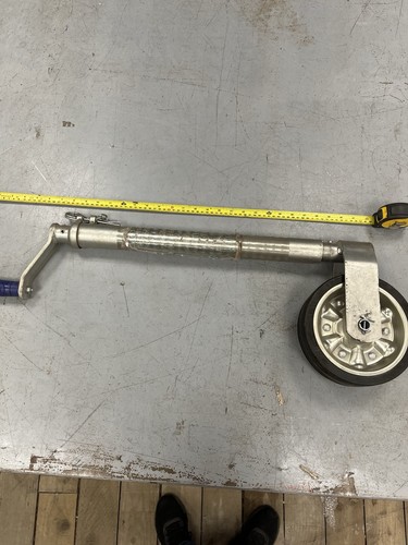 Heavy duty trailer jockey - heavy,