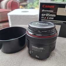   Canon EF 85mm F/1.2 L II 