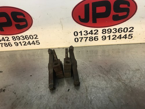 Pair rocker arms - rocker,