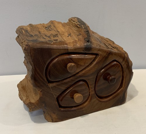 Beautiful solid wood - solid, jewelry