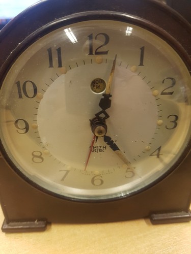 Smiths bakelite mantel alarm - smiths,