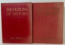 The Outline of History H.G. Wells Volumes 1 and 2 Newnes Cloth Binding illustr'd