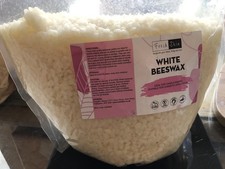 White Beeswax Pellets - Cosmetic Grade Beeswax - Naturally Fragrant Beeswax 950g