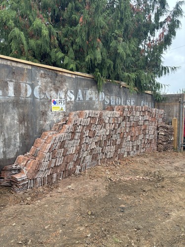 Plain concrete tiles approx - -,