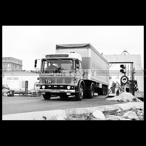 Photo 015730 aec mandator - photo, a.015730