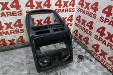 BFD034532 2004 NISSAN NAVARA D22 2.5DCI DASH CENTRE CONSOLE