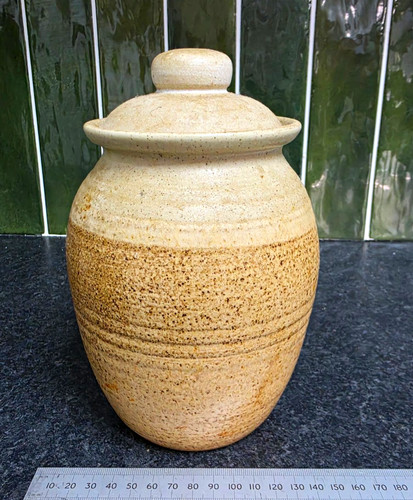 Brixton pottery lidded - lidded, jar