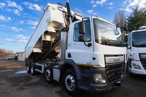 2015 daf 8x4 tipper - cf,