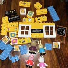 DUPLO Conpatable Madam Gazzelr Pepa pig Suzy Sheep, and Rebbecca Rabbit + School