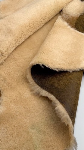 Genuine beige shearling - beige,