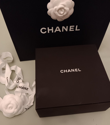 Chanel empty gift storage box - empty,