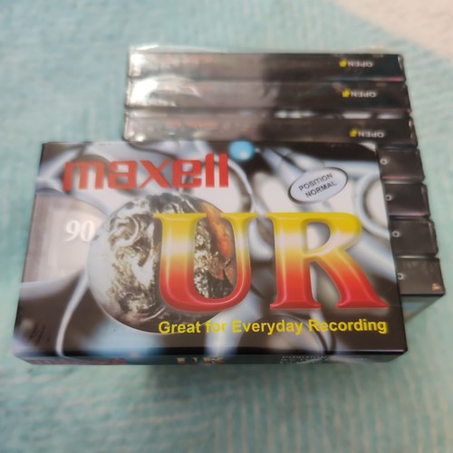 Maxell audio cassette - 90,