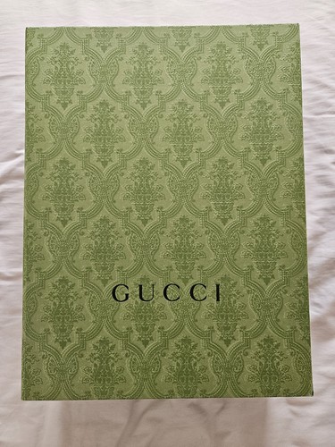 Authentic gucci green empty - authentic,