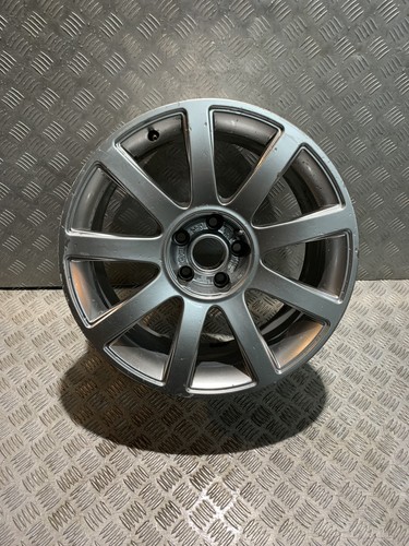 Audi rs4 alloy wheel - a4/rs4,