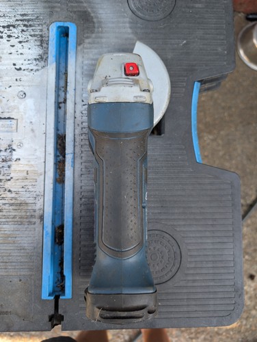 Bosch gws 18v - 18v-7, angle