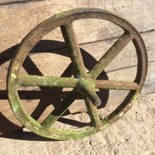 Old early victorian cast - old,