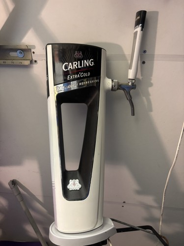 Carling bar beer light - light, up