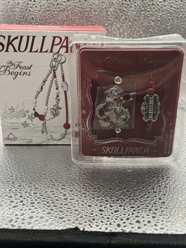 Authentic pop mart skullpanda - authentic,