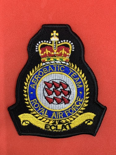 Red arrows royal - red,