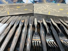 18 x Vintage WMF Paris Table