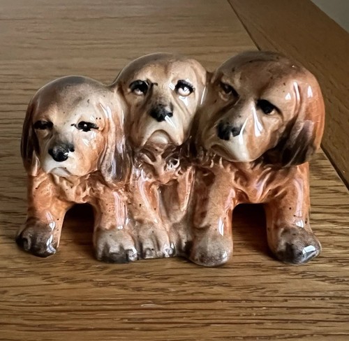 Beswick three puppies cocker - three,