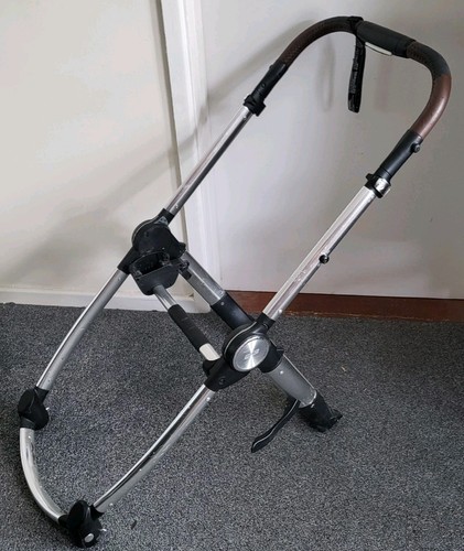 Mamas papas ocarro chassis - &,