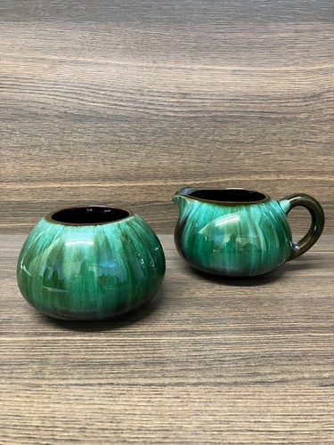 Blue mountain pottery - blue,