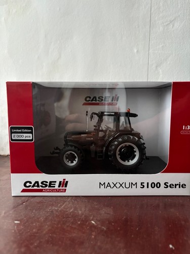 Universal hobbies case - -,