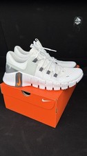 Size 9.5 - Nike Free Metcon 5
