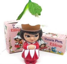 RED 1981 Vintage Victoria Plum