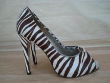 CARVELA UK 4 BROWN & CREAM