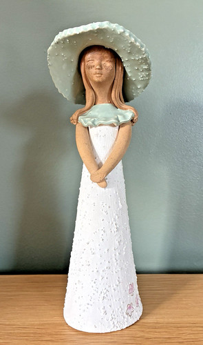 Vintage pottery folk art - art, girl