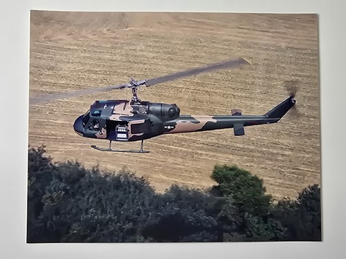 Bell huey 13149 armed - bell, 63-13149