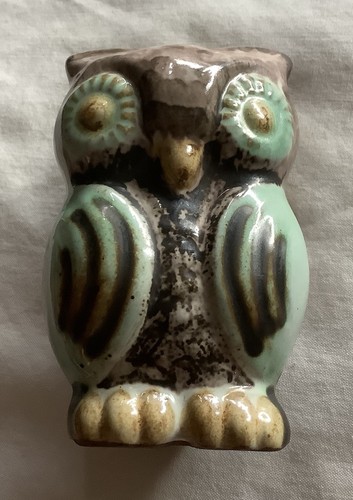 Studio pottery signed owl - studio,