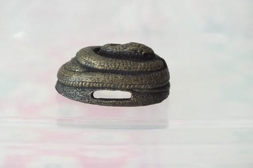 Small brass snake netsuke - snake, /