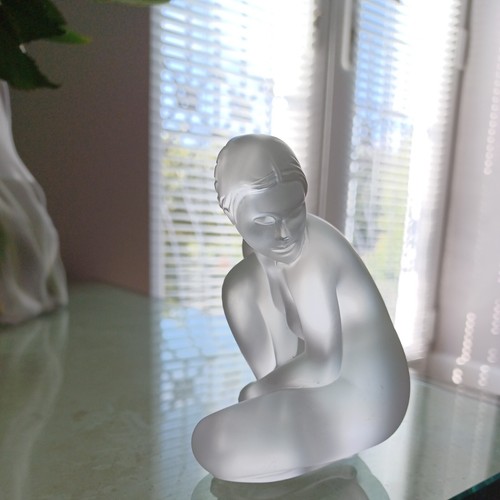 Lalique petite nue venus - "petite, venus"