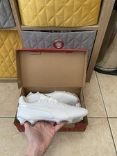 Puma King Ultimate FG/AG White Silver Football Boots BNIB Size 10uk 107809-04