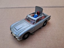 Vintage corgi james  bond  007