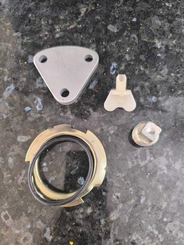 Datsun 240z 260z fuel pump