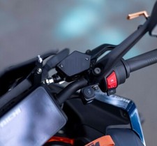 Front Fluid Reservoir Cover