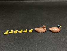 Mallard Duck And Ducklings By Barrett And Son (Taylor And Barrett)  (blue 397)