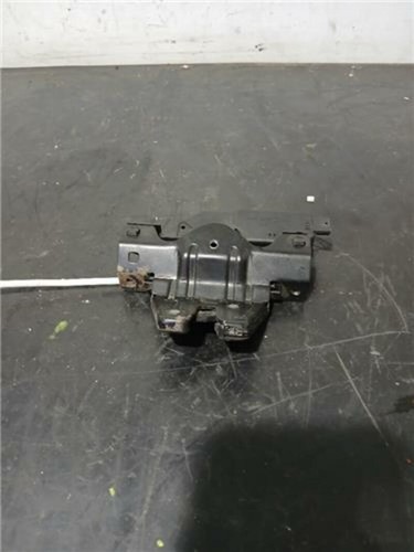 8196401 1140892 boot lid lock