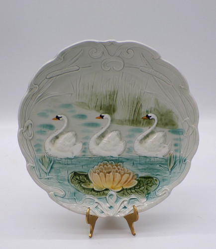 Antique majolica art - majolica,