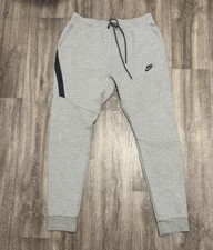 Nike Tech Fleece Pants -